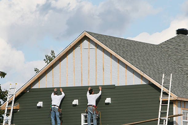 Professional Siding Repair technician working in Sandy Lake, PA